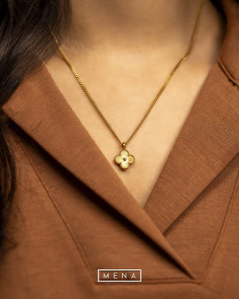 Clover Necklace and Bracelet Set